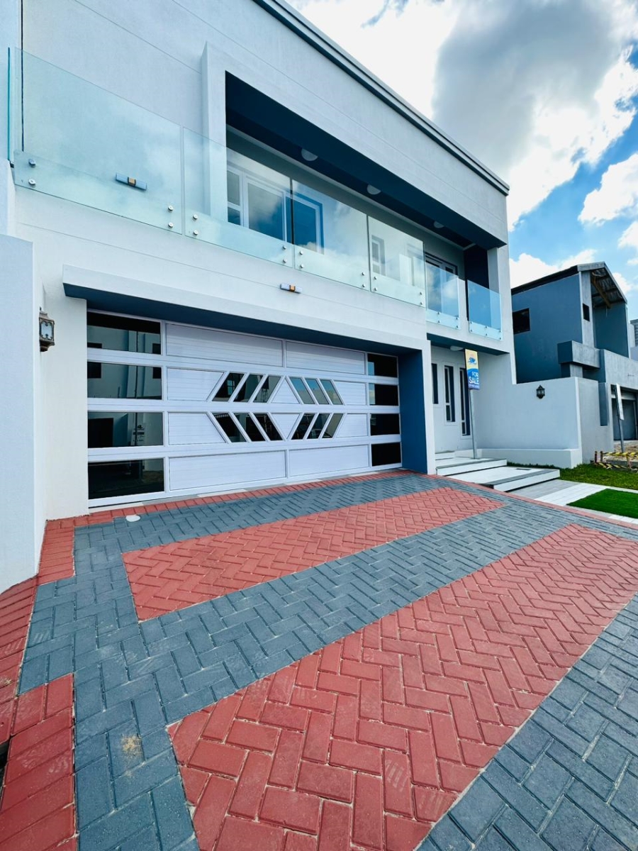 4 Bedroom Property for Sale in Sandown Western Cape